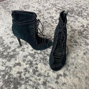 Kendall & Kylie lace up stilettos